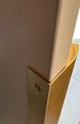 Edge butorfogantyú – szálcsiszolt arany [8]