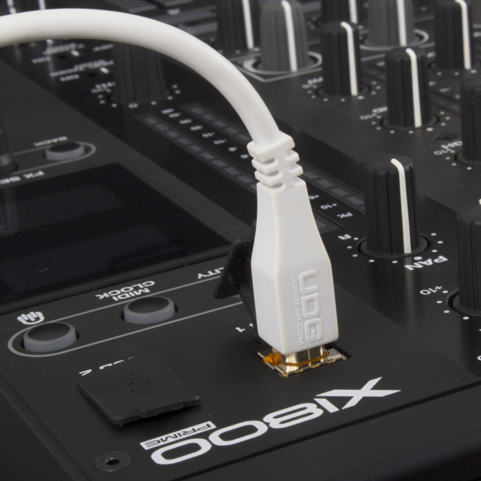 UDG Ultimate 1m Cable USB 2.0 White Straight [6]