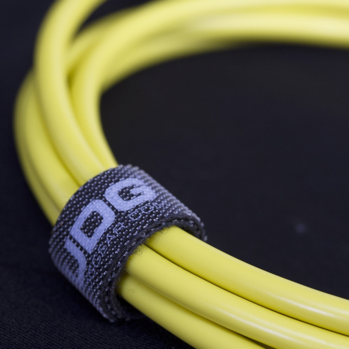 UDG Ultimate 1m Cable USB 2.0 Yellow Angled [5]
