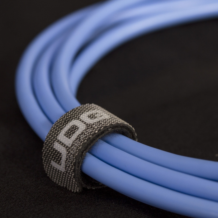 UDG Ultimate 2m Cable USB 2.0 Blue Angled [5]