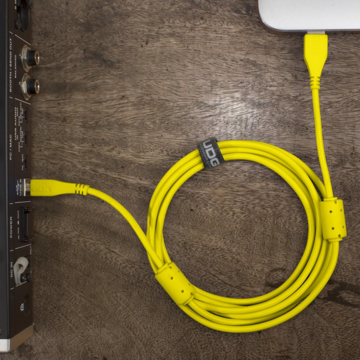 UDG Ultimate 3m Cable USB 2.0 Yellow Straight [7]
