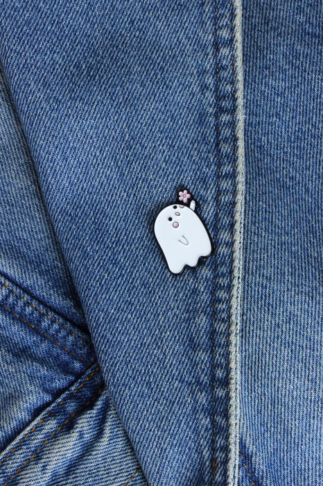 Pin Metalic Boo Buddy [2]