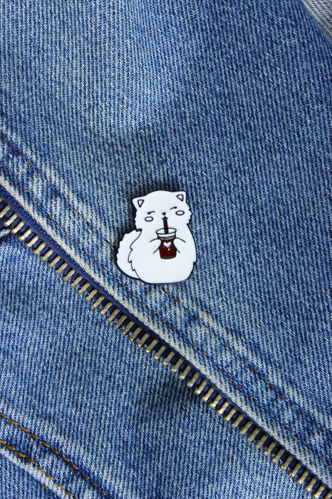 Pin Metalic Coffee Cat [2]