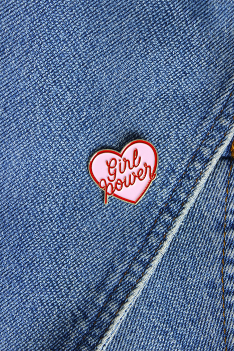 Pin Metalic Girl Power [2]