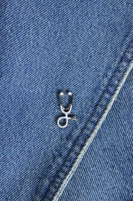 Pin Metalic Stethoscope [2]