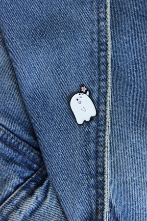 Pin Metalic Boo Buddy [1]