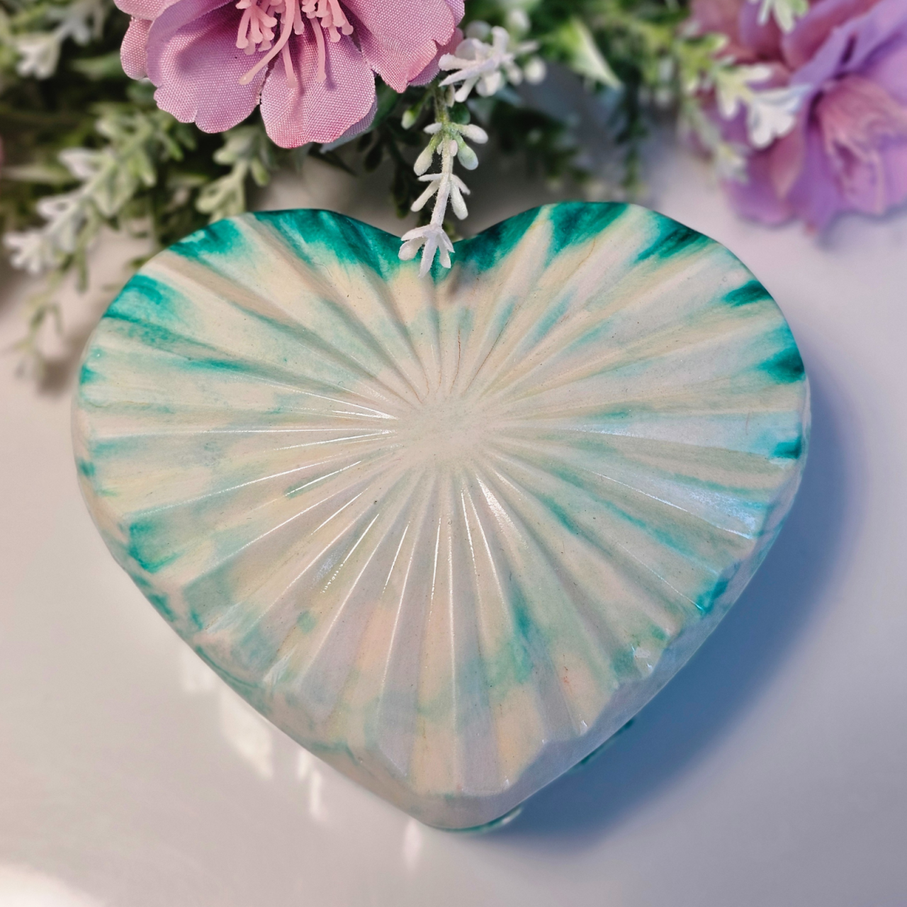 LUMÂNARE PARFUMATĂ ,, NOAPTE DULCE” RECIPIENT CERAMIC INIMĂ 75 GR [2]