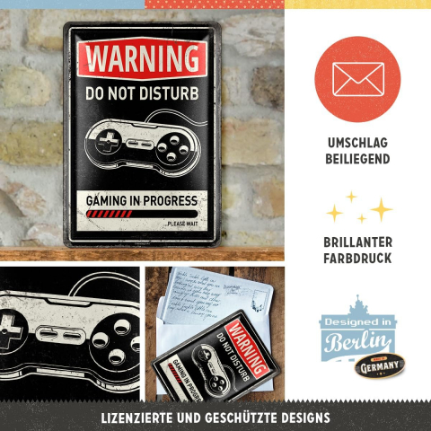 Carte postala metalica Warning: Gaming in progress - Avertisment: Joaca in curs [2]