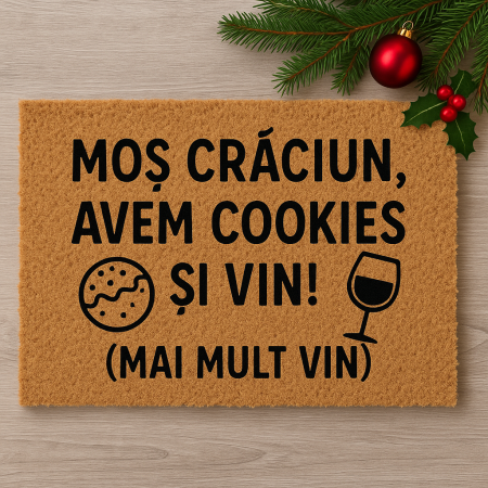 Cadouri Crăciun - Covoraș de Crăciun personalizat – „Moș Crăciun, avem cookies și vin! (mai mult vin)” | Cadouri Lemn