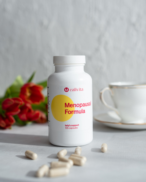 Menopausal Formula, CaliVita, 135 capsule, recomandat în premenopauză şi menopauză [3]