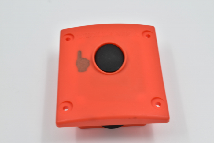 Panou de control cu ​​1 buton pentru lifturi hidraulice [2]