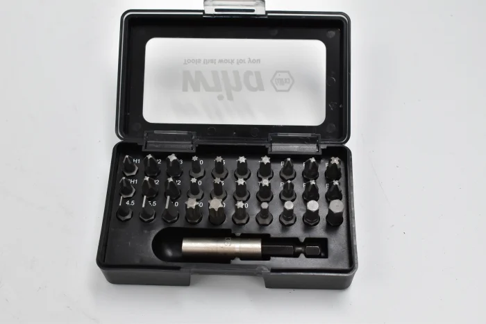 Set de biti 31 piese 1/4", calitate PROFI [6]