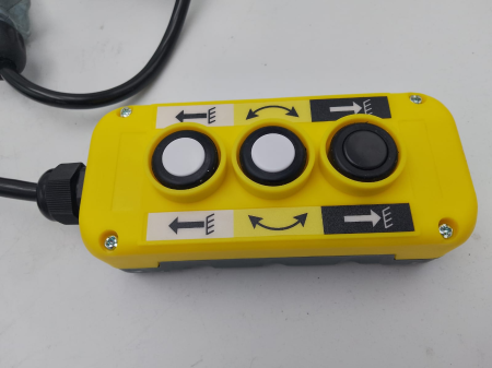 Telecomanda 3 butoane lifturi hidraulice Bar Cargolift [1]