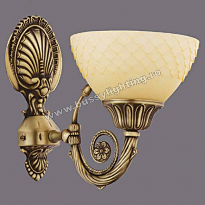 Aplica Vanilla cu 1 Brat, Desing Clasic, Finisaj Bronz Antic, Abajur Crem - Bussy Lighting 3062-52-19A [1]