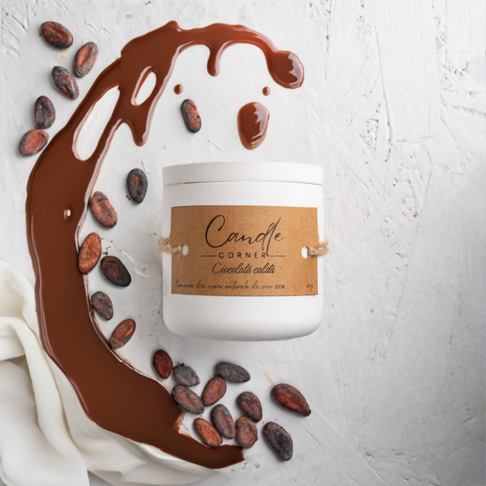 Lumanare handmade din ceara naturala de soia 100%, Ciocolata calda, Recipient ceramic alb, 150 g [1]