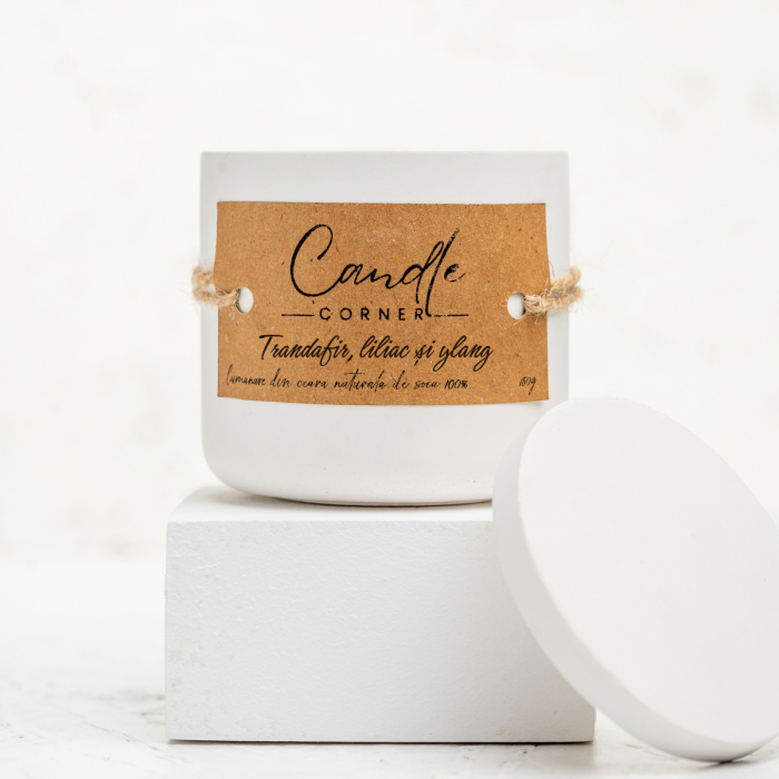 Lumanare handmade din ceara naturala de soia 100%, Trandafir, liliac si ylang, Recipient ceramic alb, 150 g [7]