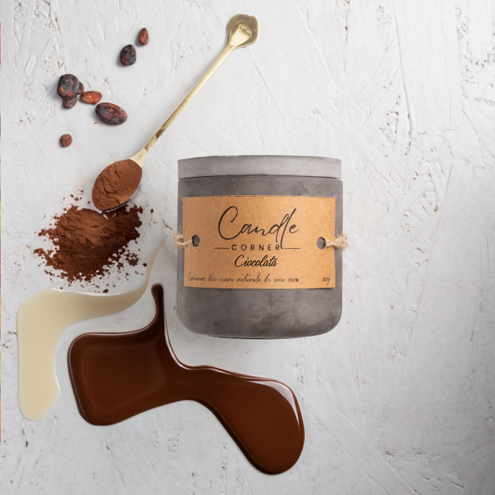 Lumanare parfumata handmade din ceara naturala de soia 100%, aroma Ciocolata, Recipient ceramic alb, 150 g [1]