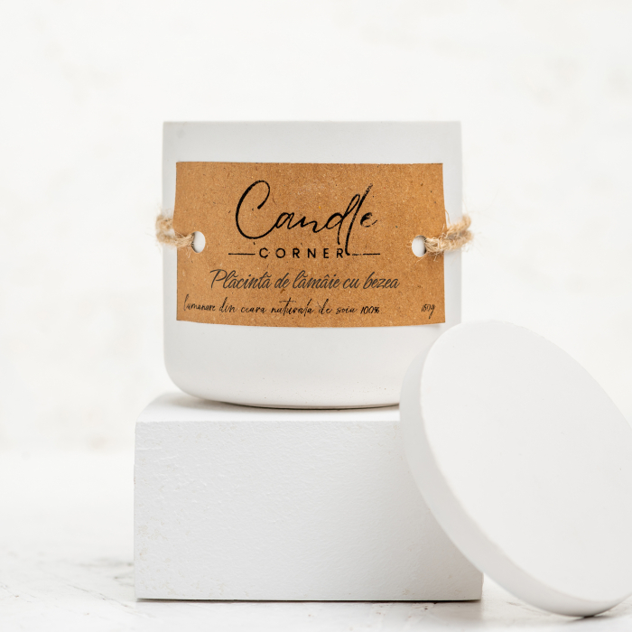 Lumanare parfumata handmade din ceara naturala de soia 100%, aroma Placinta de lamaie cu bezea, Recipient ceramic, 150 g [2]