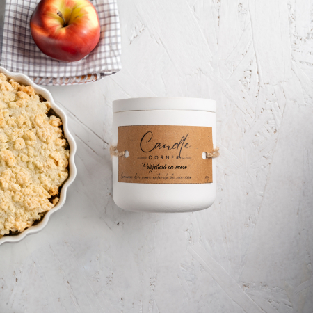 Lumanare parfumata handmade din ceara naturala de soia 100%, aroma Prajitura cu mere, Recipient ceramic, 150 g [0]