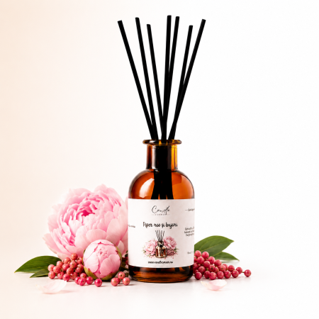 Parfum de cameră cu bețișoare (Reed Diffuser) - Parfum de cameră cu bețișoare Piper Roz și Bujori 100 ml Candle Corner