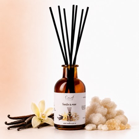 Parfum de cameră cu bețișoare (Reed Diffuser) - Parfum de cameră cu bețișoare Vanilie & Mosc 100 ml Candle Corner