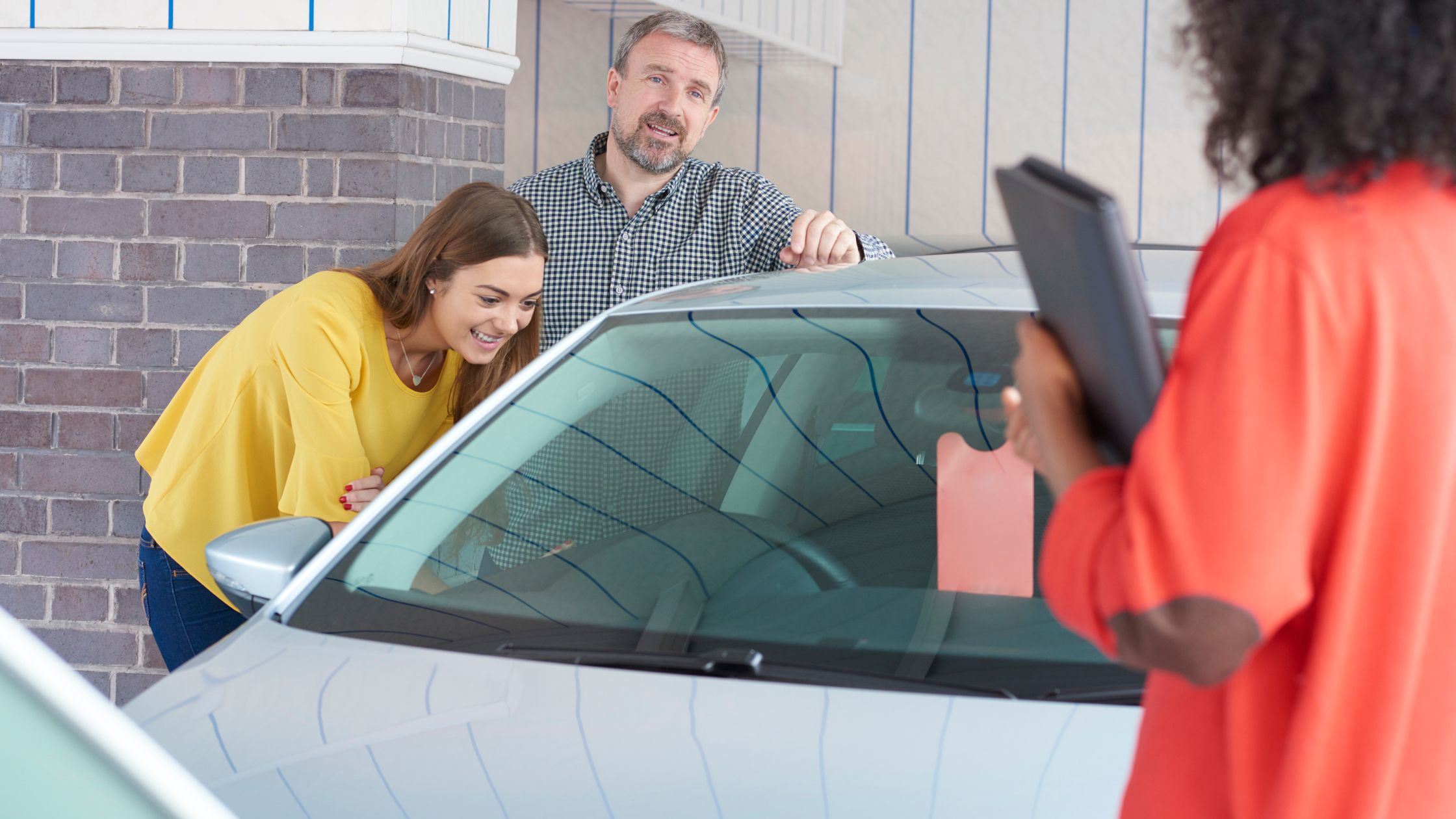 Cum se evaluează corect o mașină second-hand?