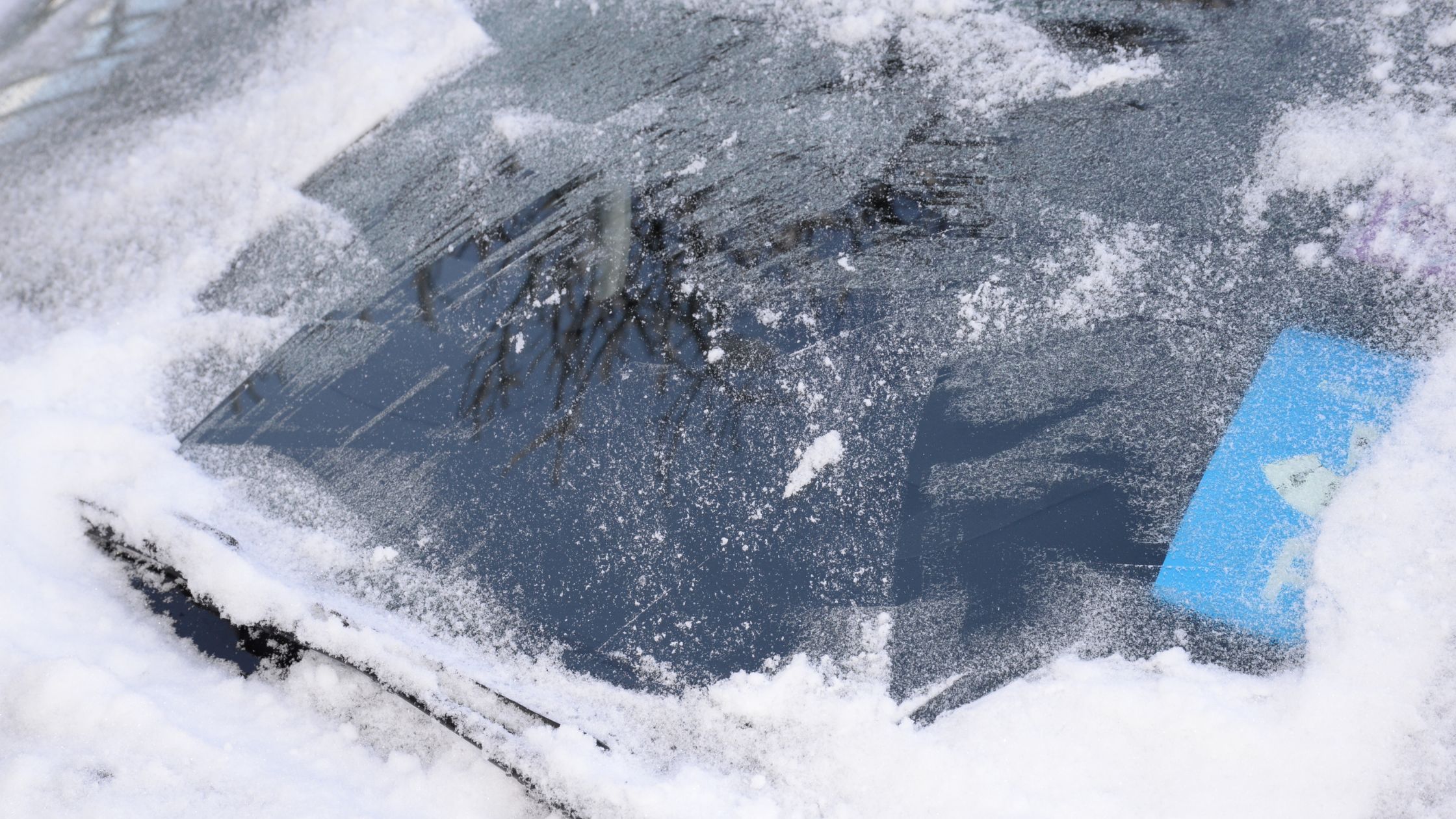 Întreținerea ștergătoarelor și parbrizului în lunile reci