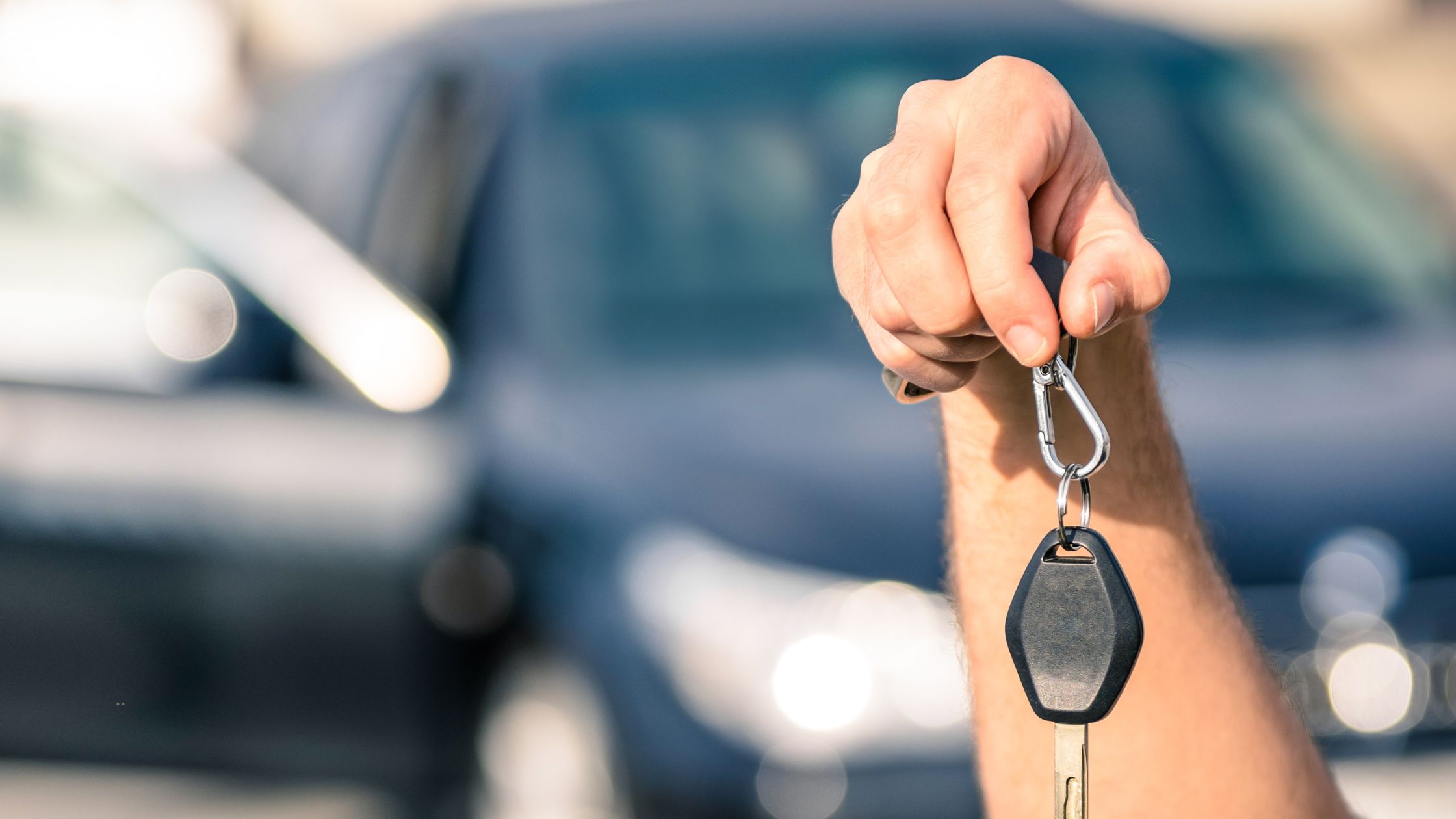 Importanța Evaluării Auto Online înainte de Vânzarea sau Achiziția unui Vehicul