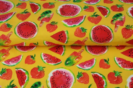 Cupoane de material - Cupon  Jersey Elastic Capsuni si Pepeni pe galben dimensiune 50 x 65 cm