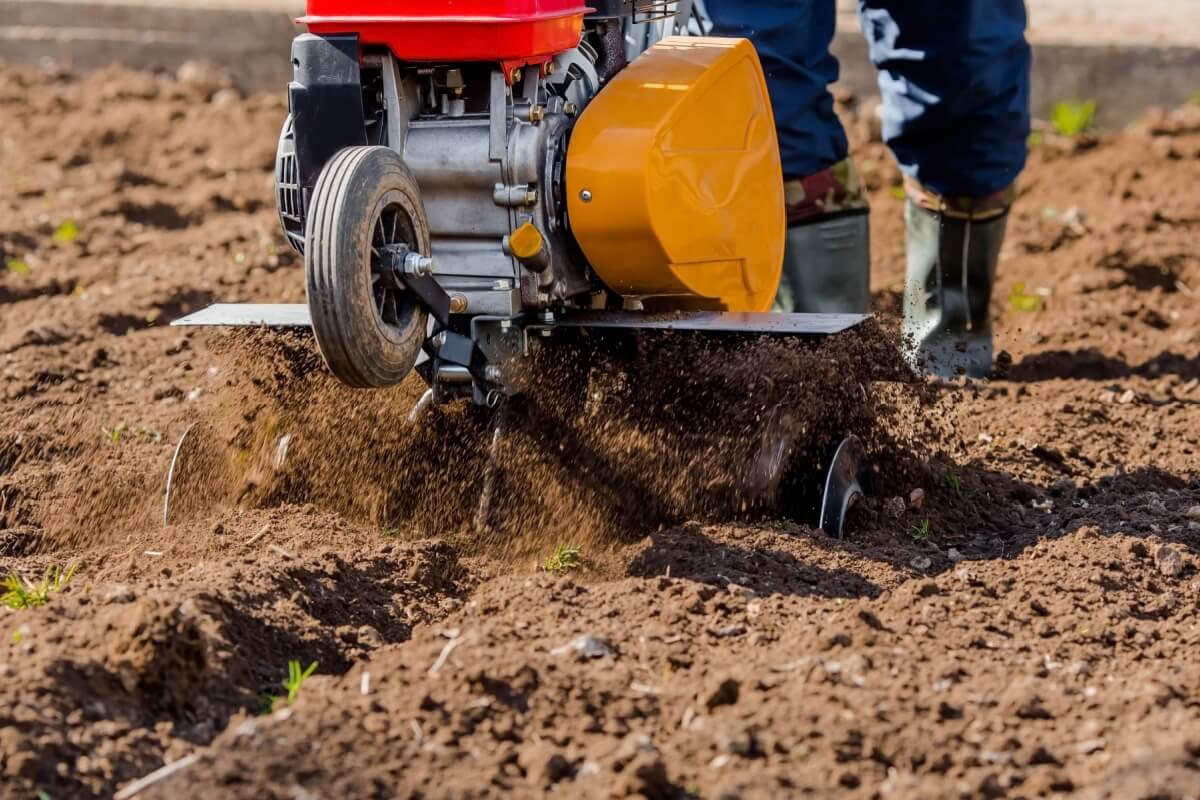 Cauze comune ale opririi motocultorului in sarcina
