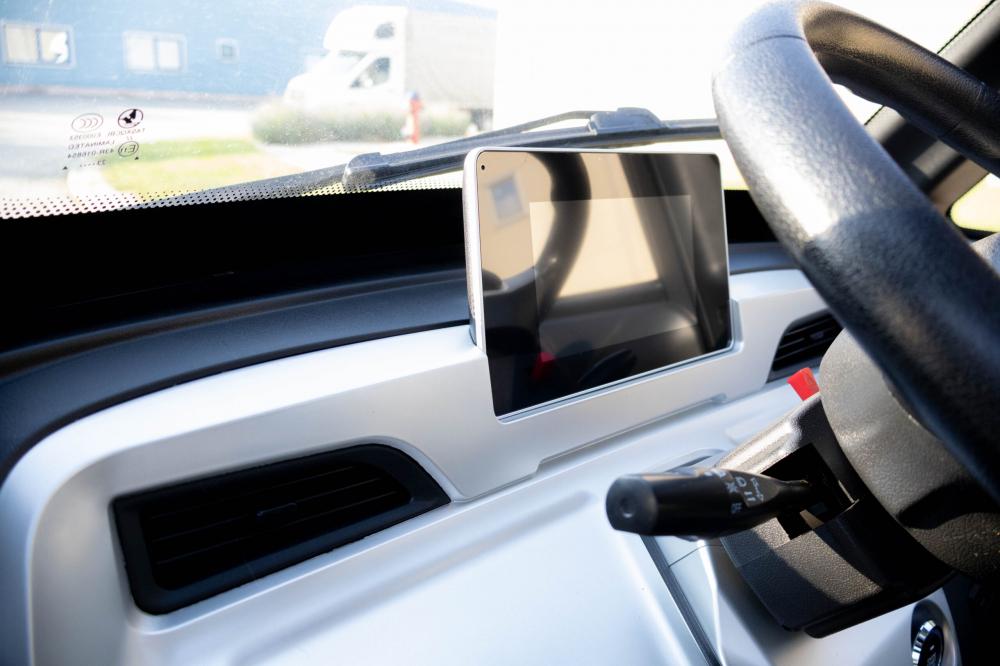 Mașinuța electrică Arora S1, 72V, 58Ah ,Motor 2000W, Viteză maximă: 25 km/h [6]