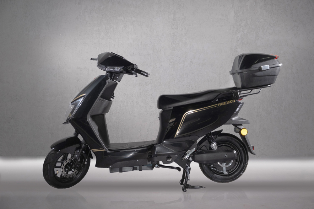Scuter Electric REE1500, 60V, 20Ah, Motor: 1000W, Roți: 3 x 10” - tubeless, Dimensiuni: 1772 x 720 x 1083, Viteză maximă: 25 km/h, Nu necesita permis de conducere [4]