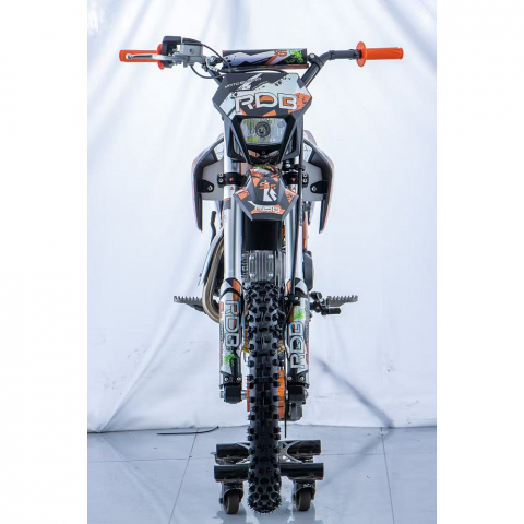 Motocross RDB-S5, motor 125cc, 4 timpi, și o cutie semi-automată cu 4 trepte