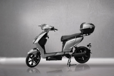 Scuter Electric Eco Rider MQ,  60V ,20Ah, Motor: 800W, Roți: 2.5 x 16” - tubeless, Viteză maximă: 25 km/h, Nu necesita permis de conducere [3]