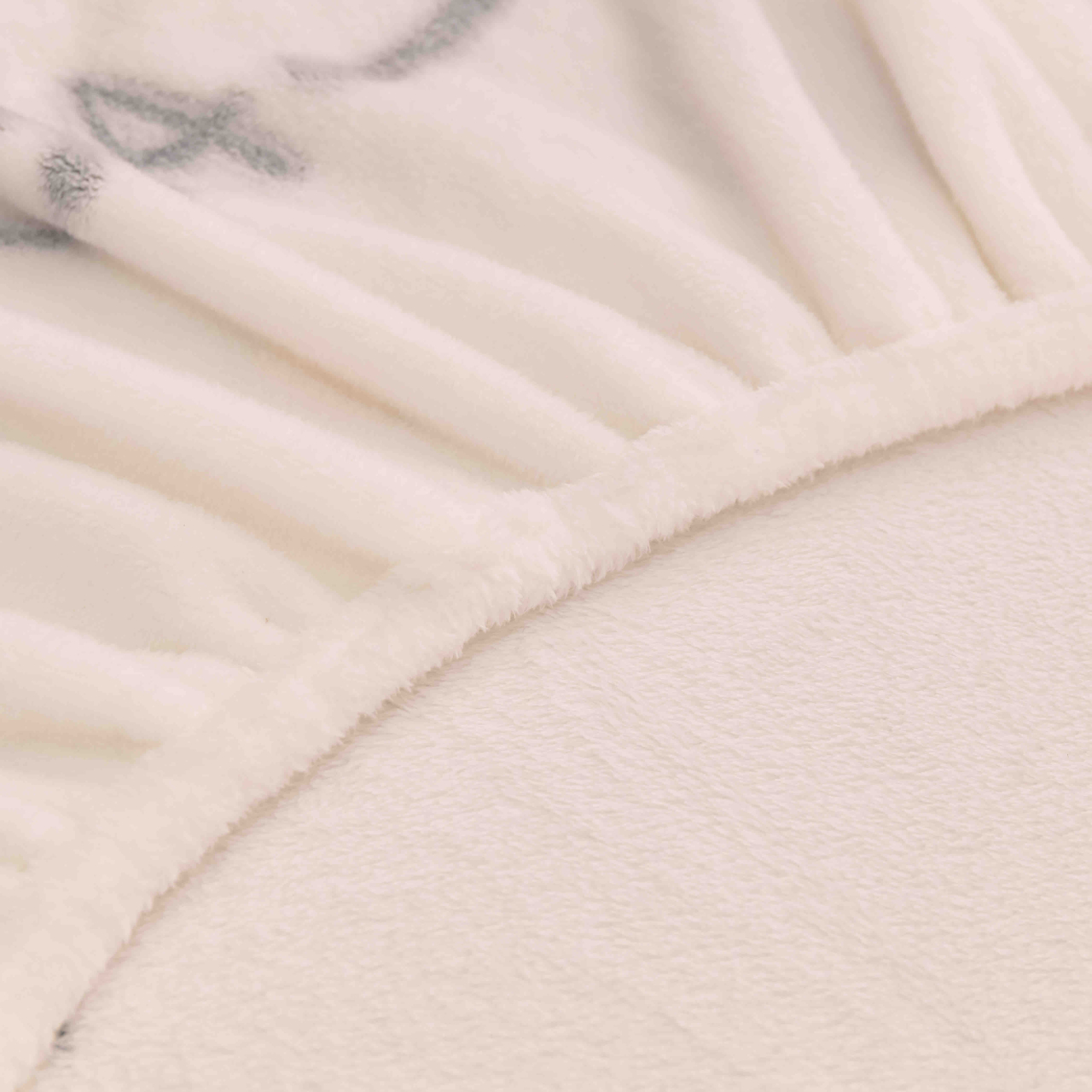 Husa de Pat Cocolino cu Elastic si 2 Fete de Perna 50x70cm,180x200cm,Crem cu Iepurasi-D156 [4]