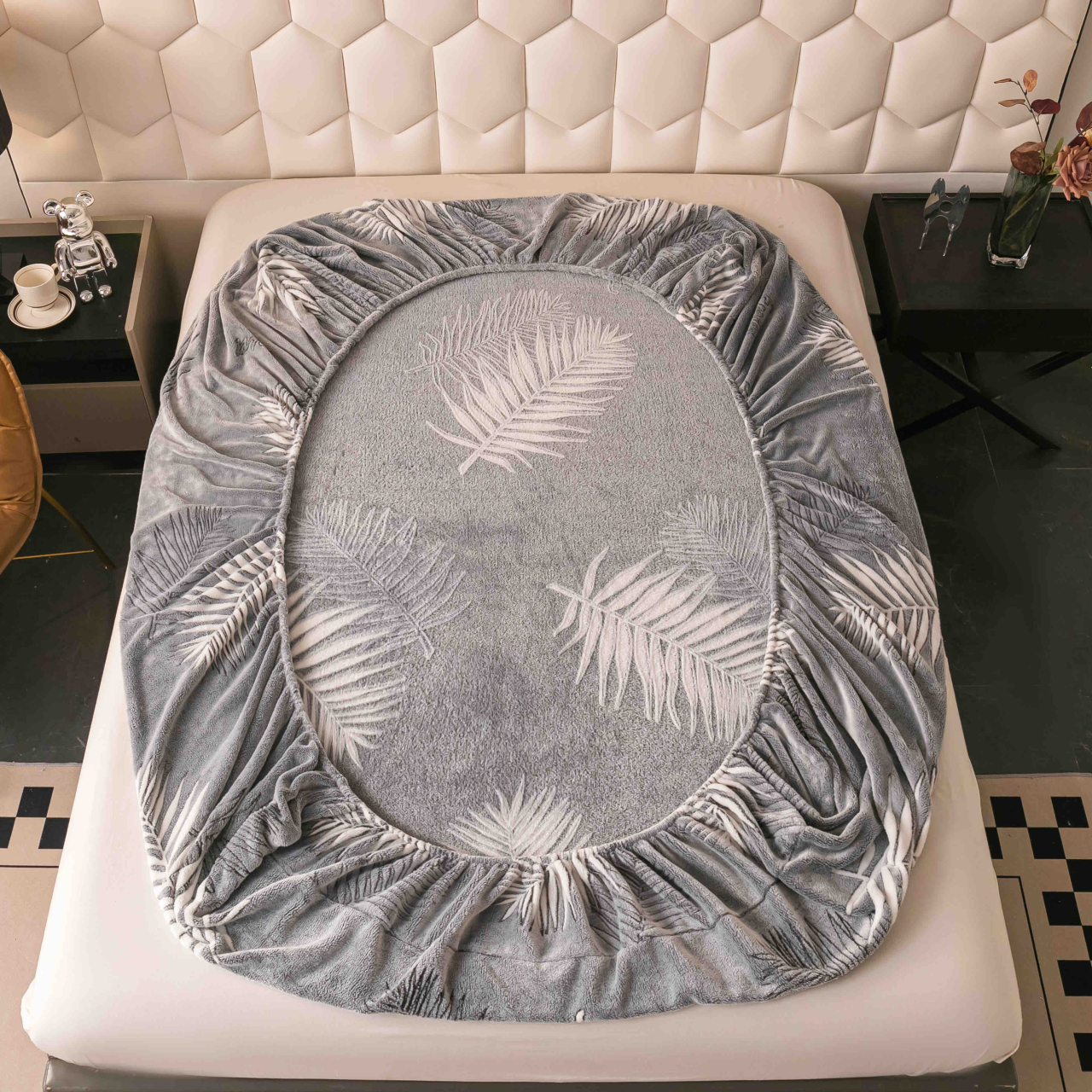 Husa de Pat Cocolino cu Elastic si 2 Fete de Perna 50x70cm,180x200cm,Gri cu Frunze-D151 [3]