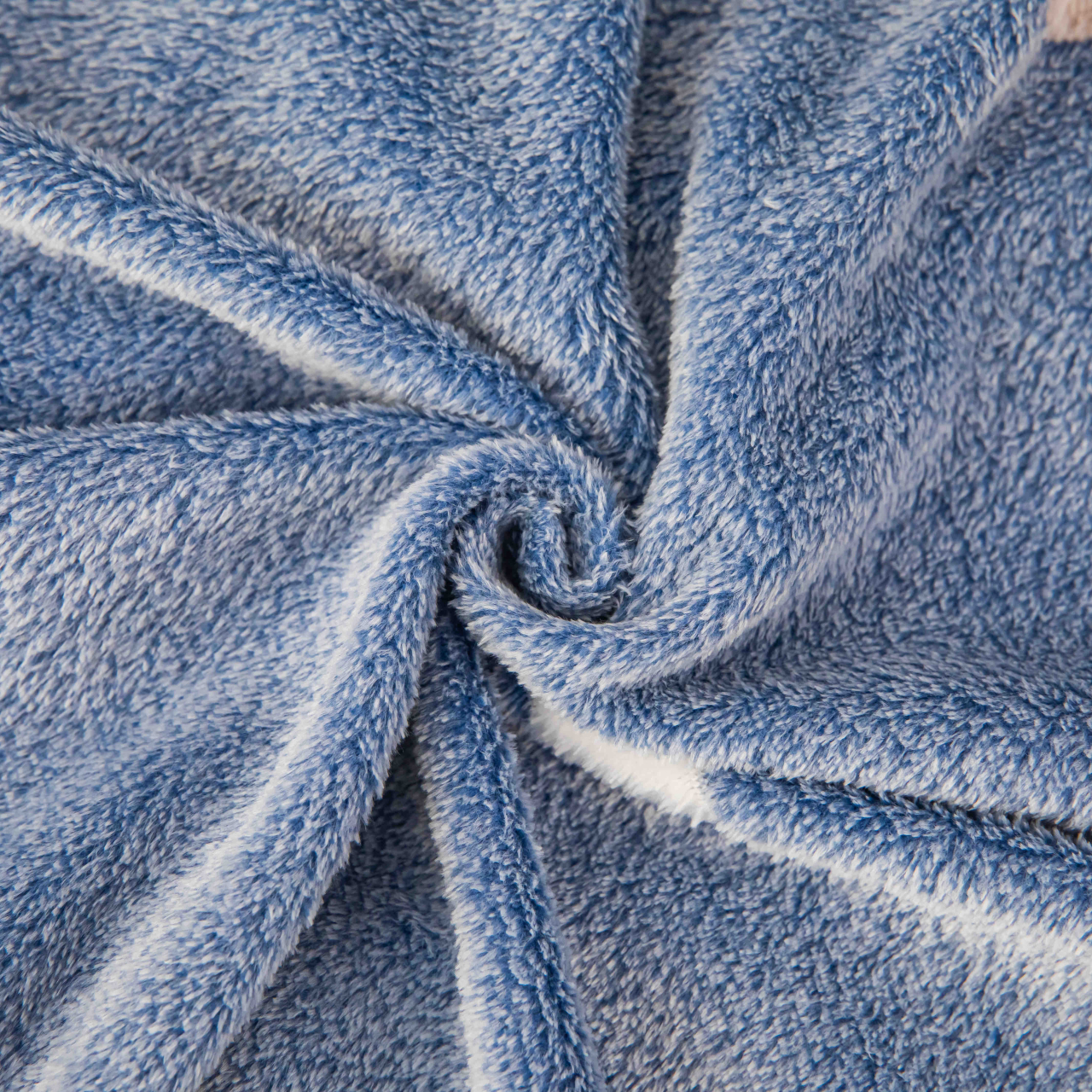 Lenjerie de pat dublu cocolino,4 piese, cearceaf cu elastic,albastra cu luna si stele-A1435 [4]