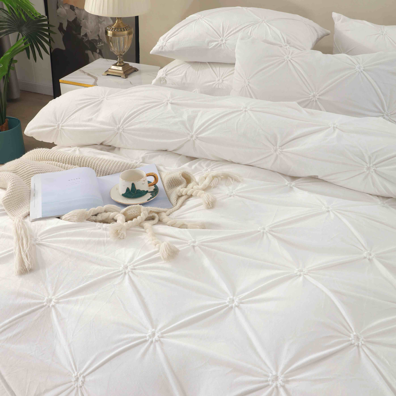 Lenjerie de pat dublu din catifea cu pliuri,cearceaf cu elastic,4 piese,alba- A1390 [3]