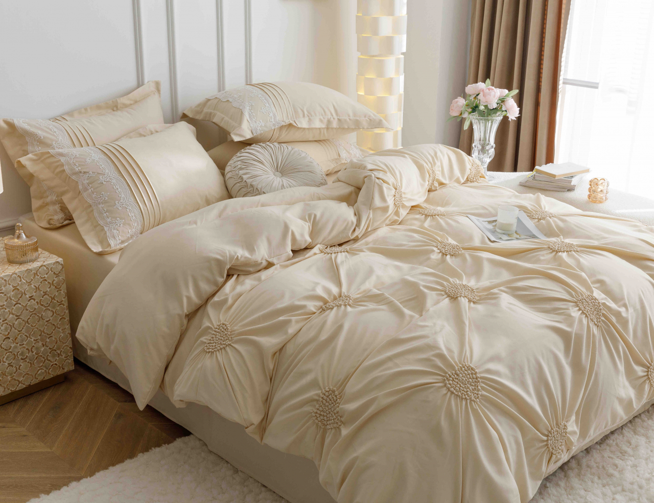 Lenjerie pat dublu cu pliuri si inimi brodate,bumbac finet,6 piese,crem-A852 [6]