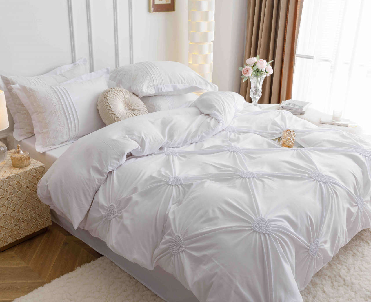 Lenjerie pat dublu cu pliuri si inimi brodate,bumbac finet,6 piese,alba-A846 [6]