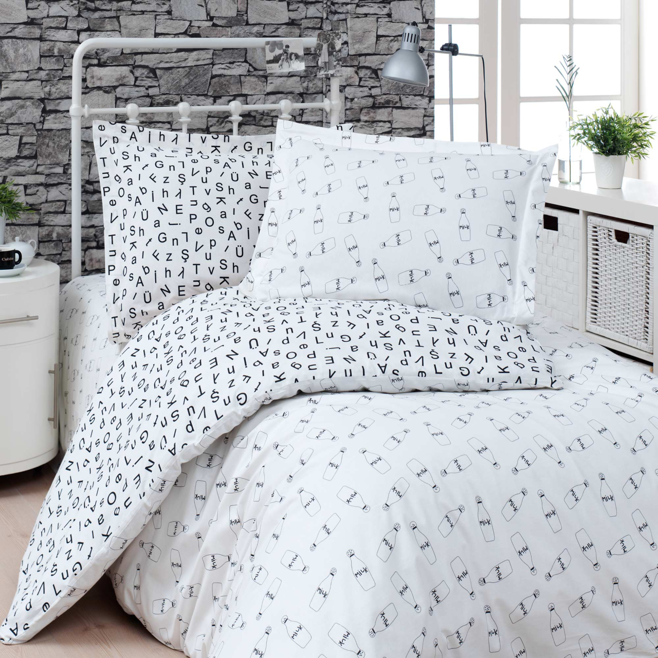 Lenjerie de pat Ranforce Cotton Pro RCP19, 100% bumbac, alb, imprimeu cu desene discrete [2]