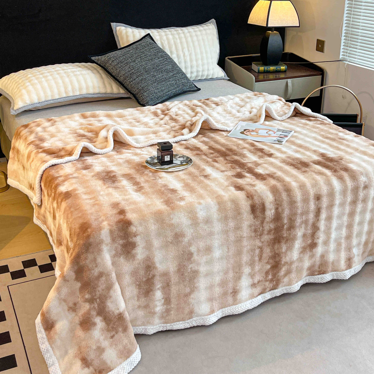 Patura cocolino 200x230cm,gofrata cu bordura alba,bej-alba-F073 [5]