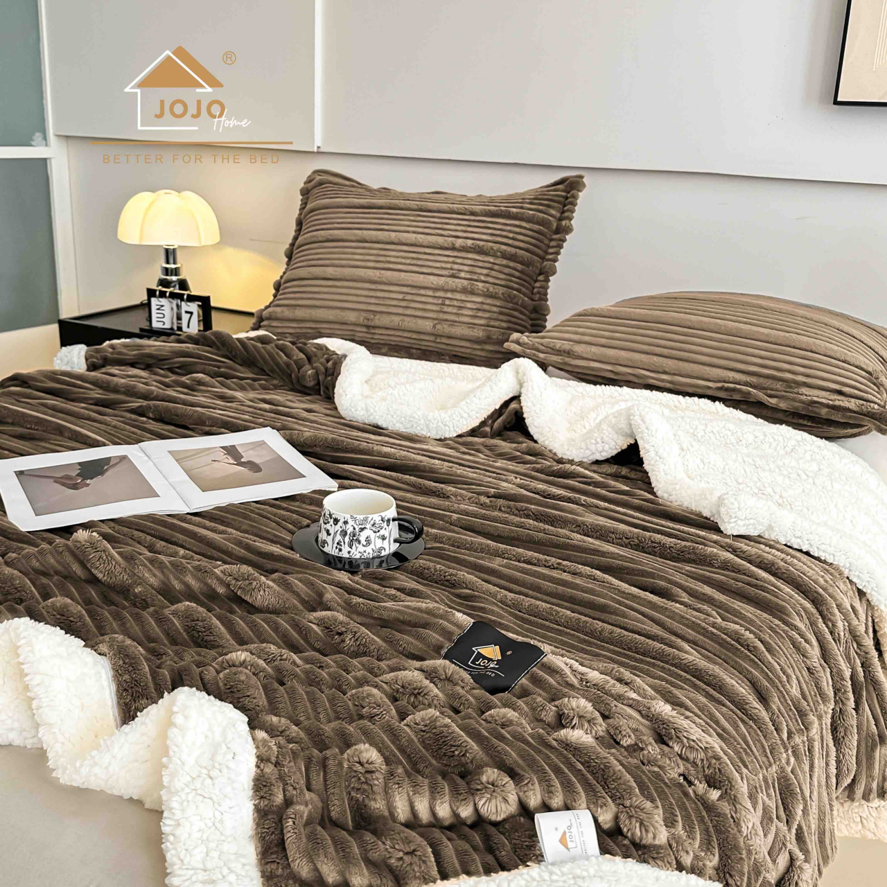 Patura cocolino cu blanita alba 200x230cm,cu fermoar,doua fete de perna 50x70cm,maro- F138 [3]