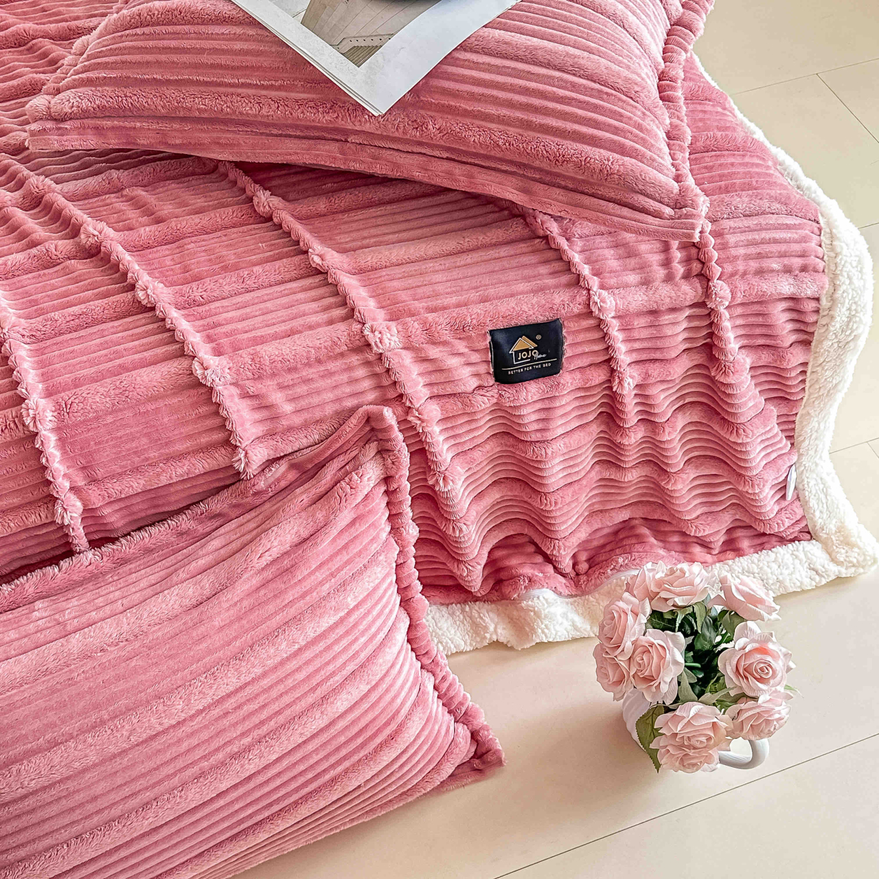 Patura cocolino cu blanita alba 200x230cm,cu fermoar,doua fete de perna 50x70cm,roz- F134 [5]