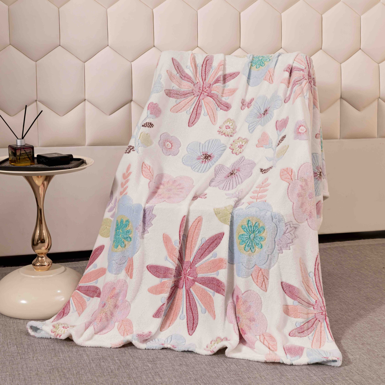 Patura pufoasa cocolino 200x230cm,alba,flori-F089 [4]