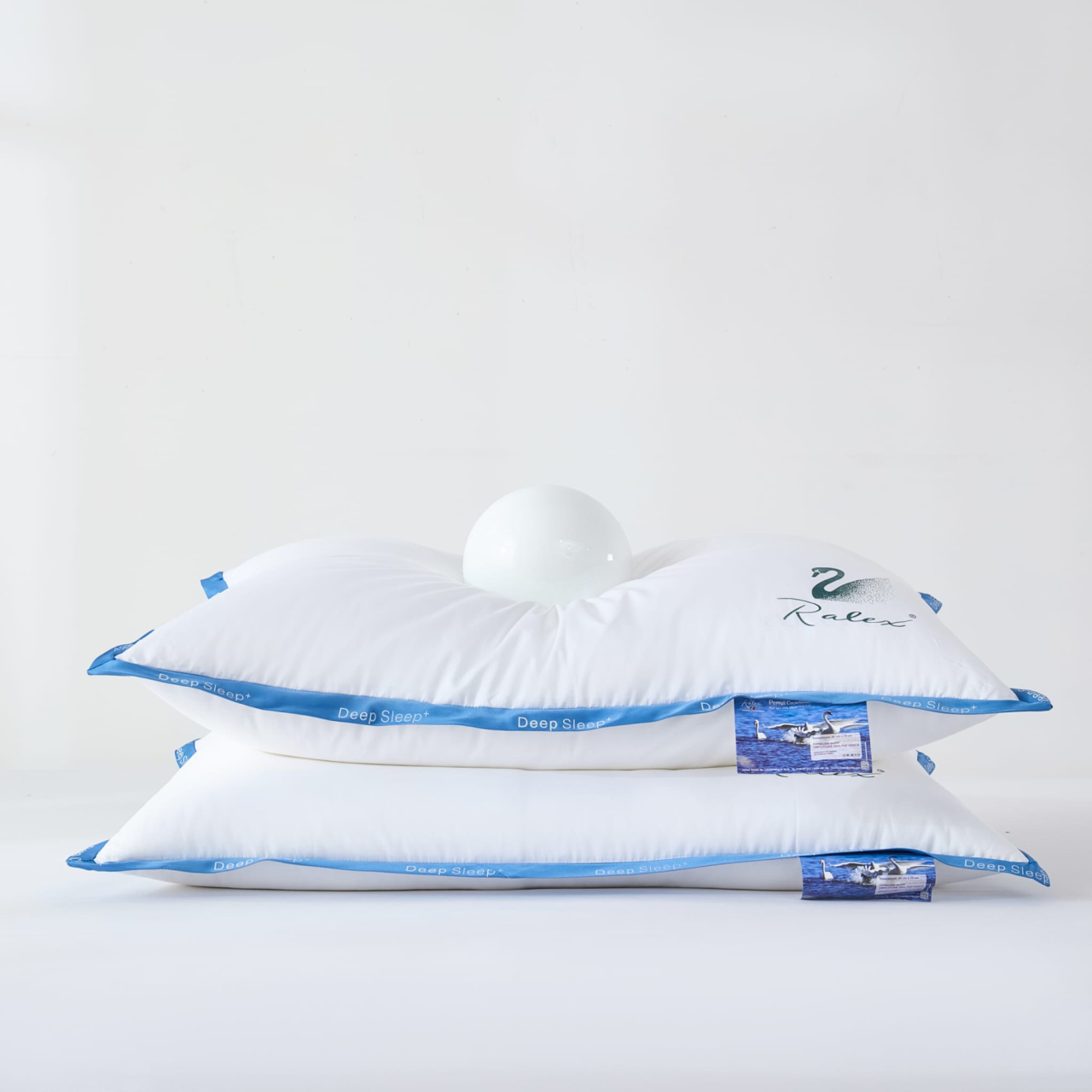 Perna pentru dormit cu puf si pana de gasca DEEP SLEEP [10]