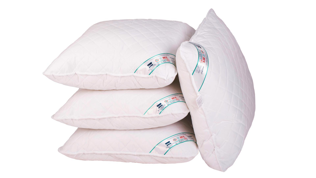 Set 4 perne matlasate microfibra HypoallergenicMed Somnart, lavabile la 95°C, 70 X 70 [2]