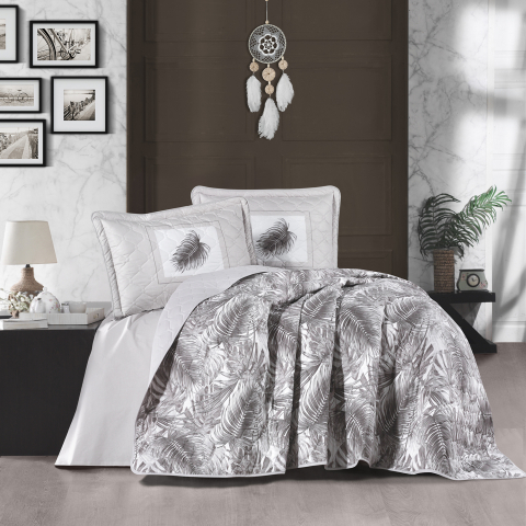 Cuverturi pat - Cuvertura pat 2 persoane matlasata reversibila 240x260 cm + 2 fete perna 50x70 cm, model frunze gri-bej-PUMA V2