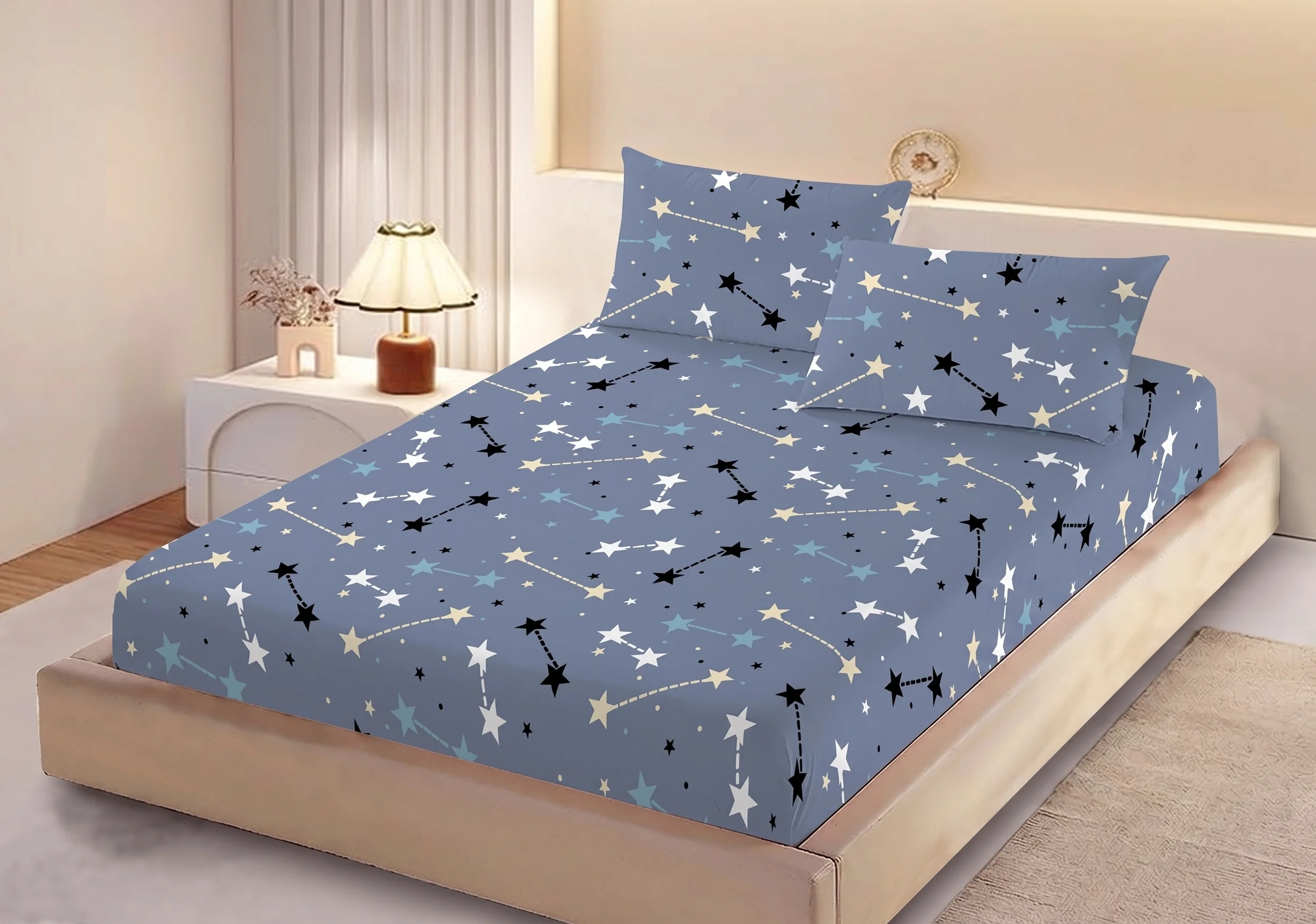 Huse de pat - Husa de pat finet albastra cu stelute + 2 fete perna cu elastic 160x200