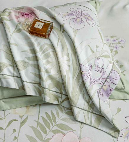 Lenjerie de lux pentru pat dublu,bumbac finet,6 piese,cearceaf cu elastic,alba/verde deschis,cu flori-A1015 [5]